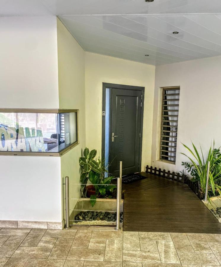 Villa Tiki Wonderfull Sea View Punaauia  Exterior photo